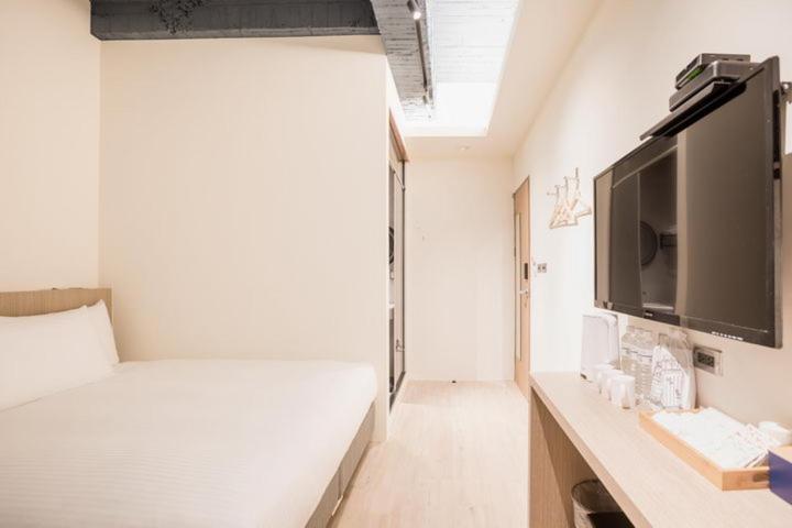 Traveller-Inn Day Moon Hotel T'ai-tung Extérieur photo